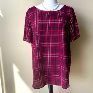 Gorgeous wine red colour, with red, white and black plaid look. Light fabric